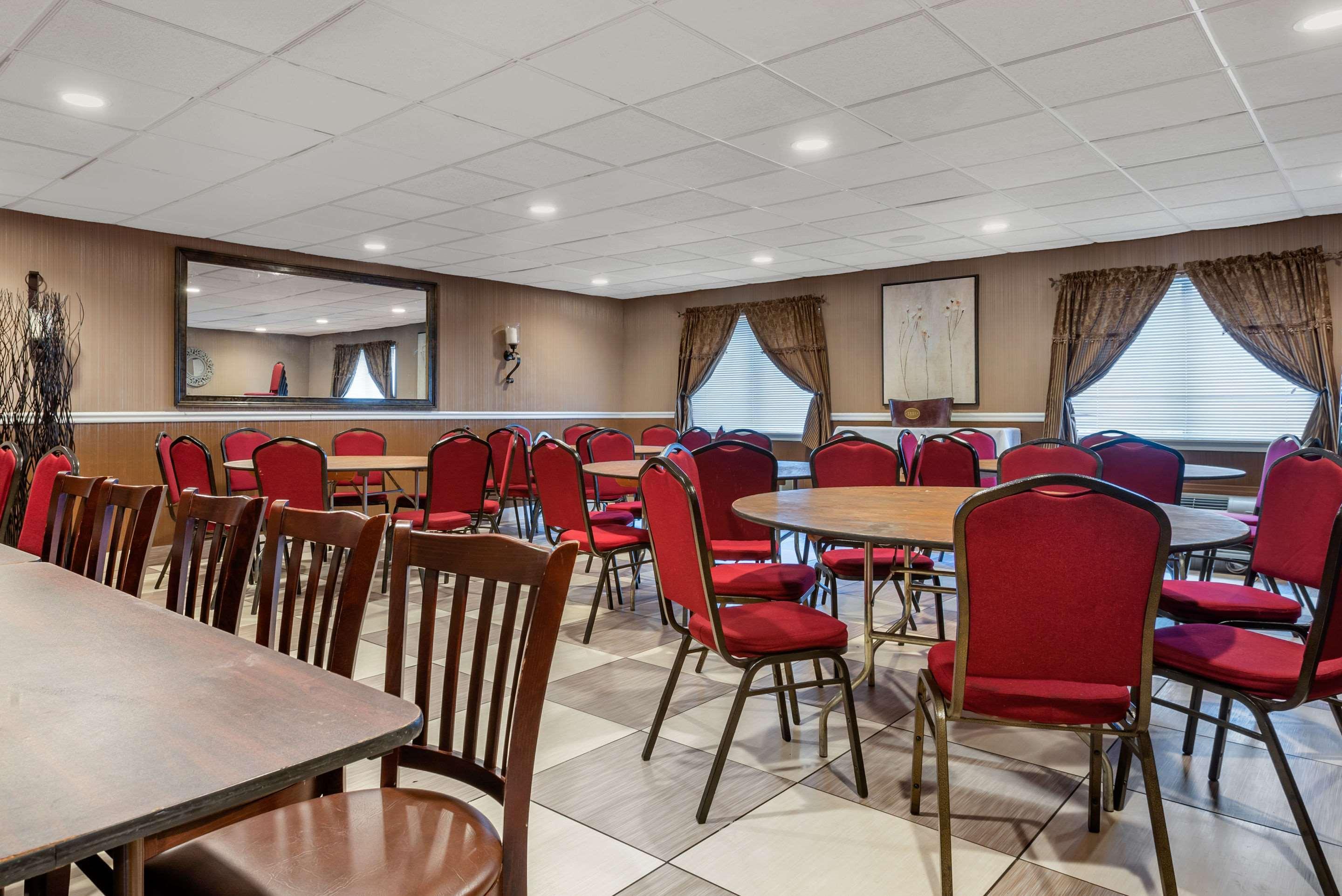 Red Roof Inn Fairfield Фэрфилд Экстерьер фото